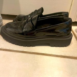 Zara Kids Patent Loafer Chunky Lug Sole Size 35 5